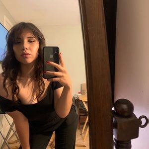 Meet your Posher, Itzel